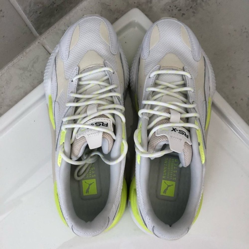 SOLD Puma RS-X3 Fluo Size 5.5 Men/7 Women - Picture 9 of 16